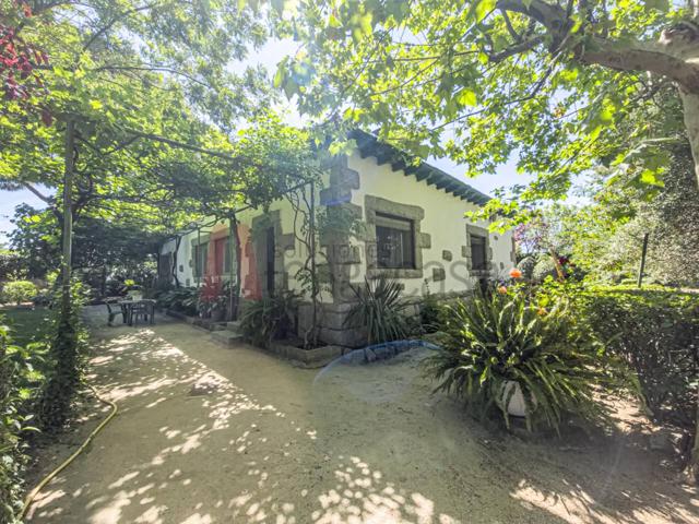 Chalet rustico en venta en Valdemorillo Pueblo. photo 0
