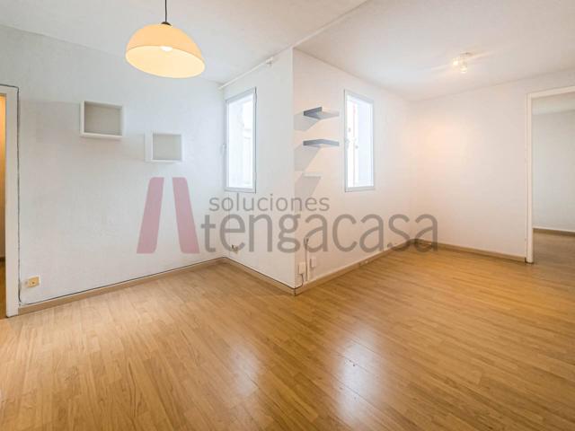 Piso en finca histórica con muchas posibilidades en zona Guindalera photo 0
