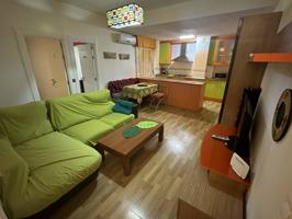 SE ALQUILA PISO POR HABITACIONES EN CARRETERIA photo 0