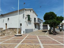 🏡 CASA EN PLENO CENTRO DEL PUEBLO. photo 0