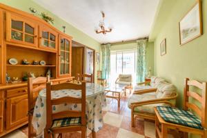 Tu Oasis de Verano en Torrenueva Costa: ¡Apartamento a Pasos de la Playa! photo 0