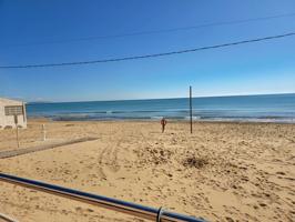 PRECIOSO APARTAMENTO REFORMADO JUNTO A LA PLAYA photo 0