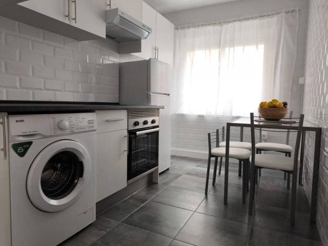 Piso en alquiler en Ciudad-Naranco-Vallobín(33012) photo 0