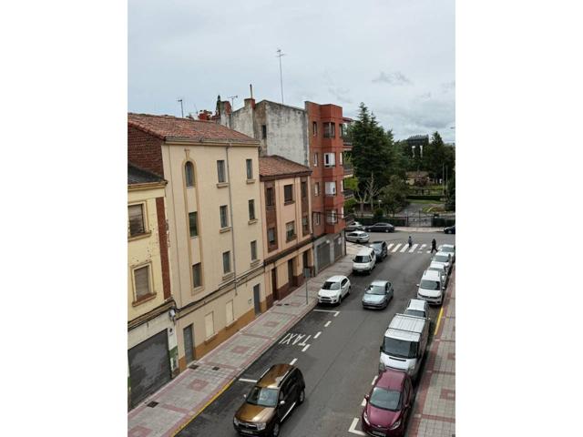 Venta de piso en San Claudio-Chantría, León Capital photo 0
