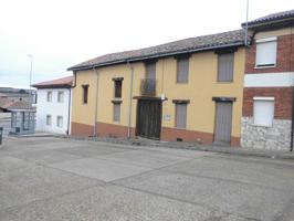 Casa en venta en Valdefresno photo 0