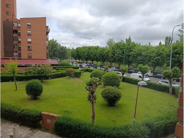 Venta de piso en León Capital photo 0