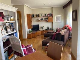 Venta de piso en Las Eras de Renueva, León Capital photo 0