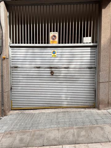 Plaza Parking Raval, Santa Coloma de Gramanet photo 0