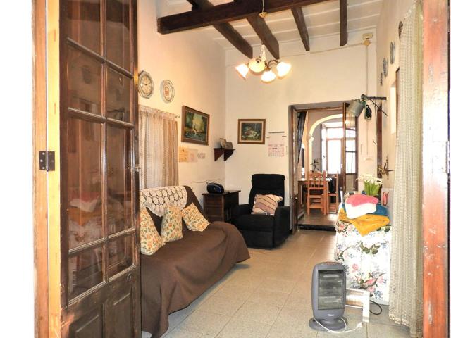 Casa en planta baja con tres garajes en Felanitx photo 0