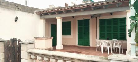 Casa con garaje y techo libre en Portocolom photo 0