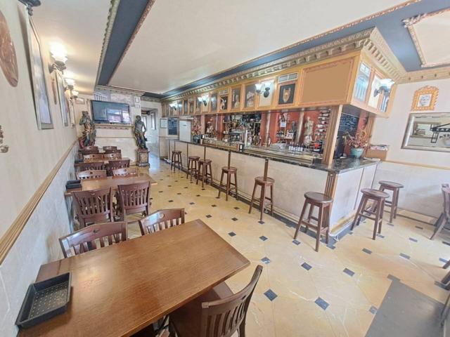 IMPRESIONANTE LOCAL EN VENTA photo 0