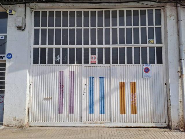 MAGNIFICO Y AMPLIO LOCAL PARA CUALQUIER ACTIVIDAD EN ZONA CRUCERO photo 0