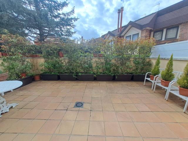 EXCLUSIVO DUPLEX DE LUJO CON TERRAZA EN LA MEJOR ZONA DE BURGOS photo 0