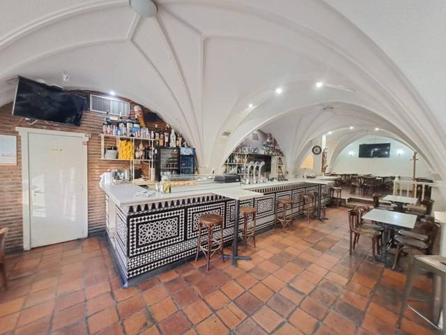 PRECIOSO LOCAL DE HOSTELERIA EN ALQUILER CON CESION DE NEGOCIO EN VIRGEN DEL MANZANO PARA EMPEZAR LA ACTIVIDAD HOY MISMO photo 0