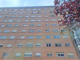 SE VENDE PISO EN GAMONAL DE 3 DORMITORIOS PARA ENTRAR A VIVIR photo 0