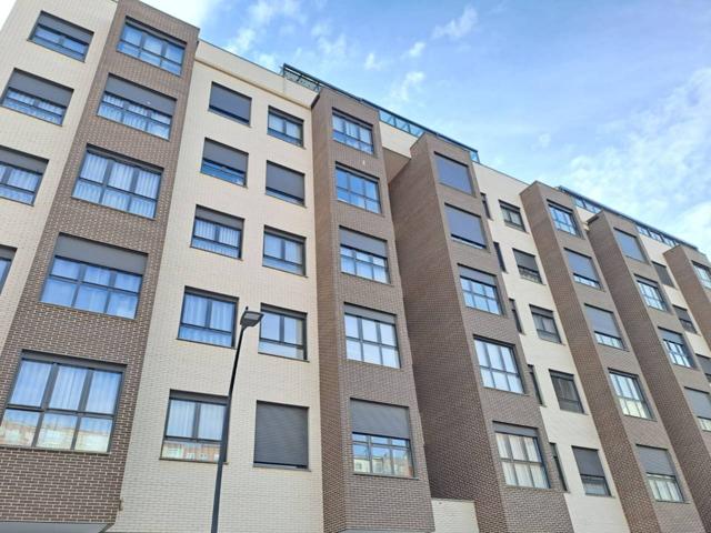 IMPRESIONANTE PISO COMO NUEVO COMPLETAMENTE EXTERIOR DE 3 DORMITORIOS 2 BAÑOS GARAJE Y TRASTERO EN ZONA CAPISCOL photo 0