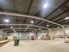 Nave Industrial en Olot - En la Zona de les Tries photo 0
