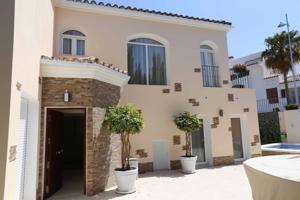 Espectacular Villa con piscina - Spectacular Villa with swimming pool photo 0