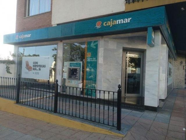 Local comercial con rentabilidad hasta 2034 photo 0