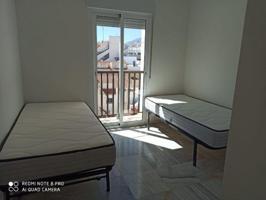 Estupendo piso photo 0