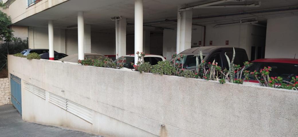 15 Plazas de garaje para coche y moto en calle Timon photo 0