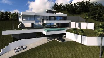 Terreno urbano con licencia para construir en Los Monteros, Marbella photo 0