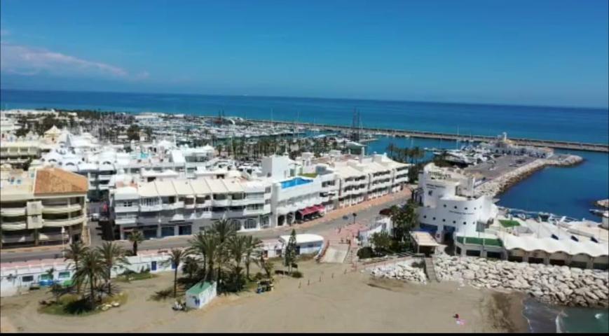 Local commercial en Puerto Marina, Benalmadena photo 0