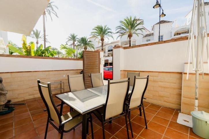 Adosada en venta en Benalmadena Costa photo 0