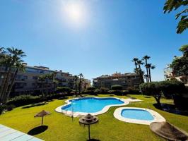 Apartamento Planta Media en venta en Torremolinos photo 0
