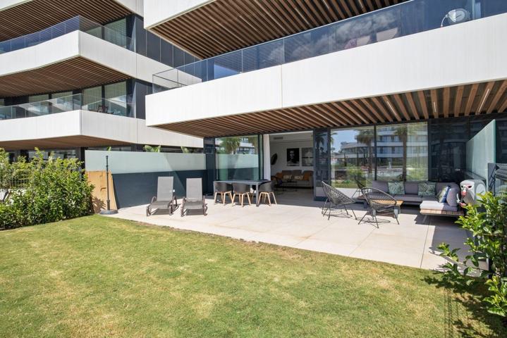 Apartamento Planta Baja en venta en Torremolinos photo 0