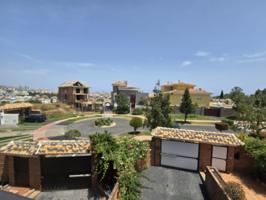 Chalet con piscina propia en Cortijo Torrequebrada, Benalmadena photo 0