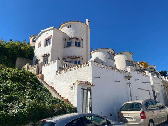 🏡 Propiedad en Benalmádena: Chalet pareado con vistas al mar y montaña photo 0