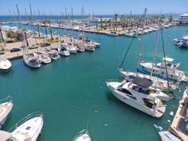 Ático en venta en Benalmadena Costa Puerto Marina photo 0