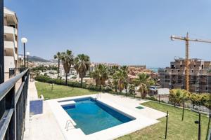 Apartamento en Planta Última en venta en Torrequebrada photo 0