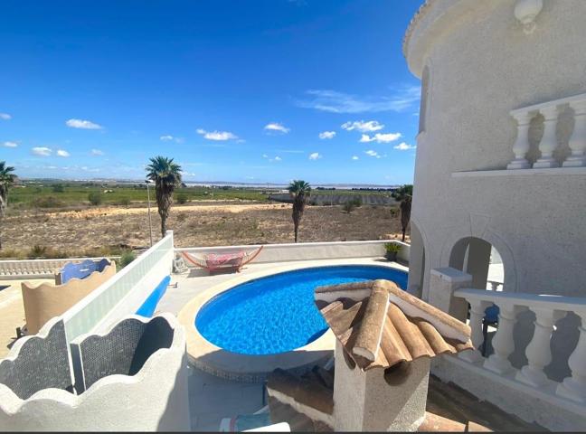 PRECIOSA VILLA DE 4 DORMITORIOS CON PISCINA Y JACUZZI - ZONA BLUE LAGOON, SAN MIGUEL DE SALINAS - photo 0