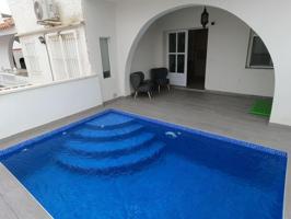 Unifamiliar Pareada En venta en Urbanizacion Blue Lagoon, San Miguel De Salinas photo 0