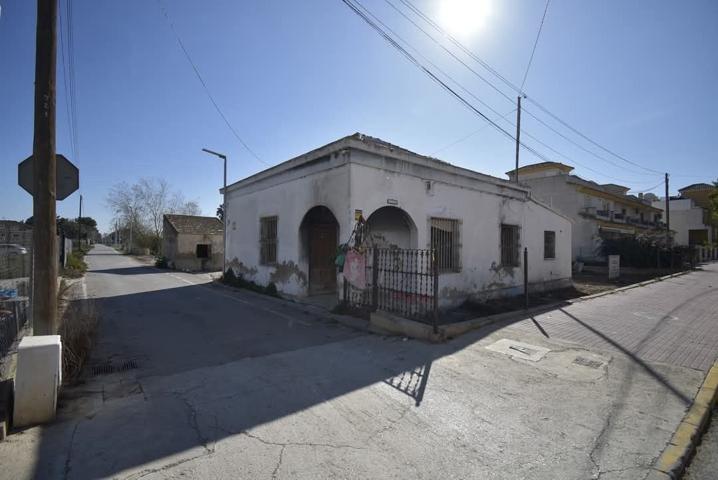 Unifamiliar En venta en Comunidad Valenciana, Daya Nueva photo 0