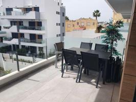 Piso En venta en Torrevieja, Torrevieja photo 0