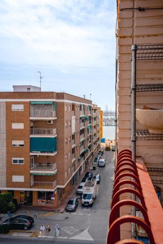 APARTAMENTO DE 3 DORMITORIOS A 120 M. DEL MAR - ZONA ACEQUIÓN, TORREVIEJA - photo 0