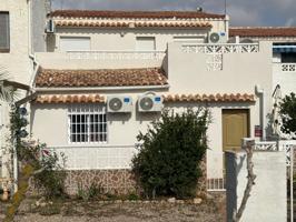 BONITO ADOSADO EN LA SIESTA-TORREVIEJA, 3 HABITACIONES photo 0