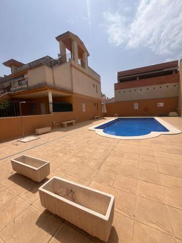 BUNGALOW EN PLANTA ALTA CON SOLÁRIUM Y PISCINA COMUNITARIA -ZONA BENEJUZAR - photo 0