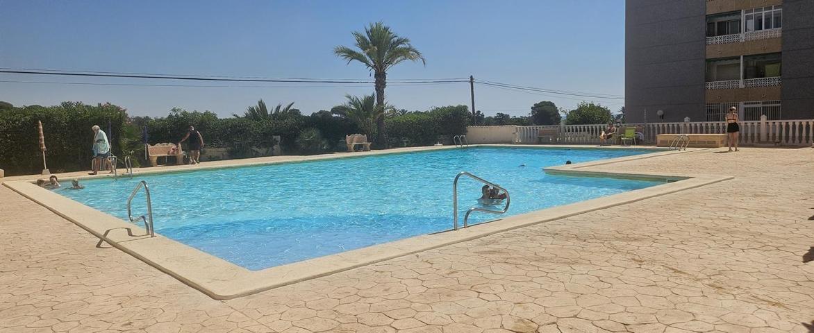 APARTAMENTO DE 2 DORMITORIOS A 300 METROS DEL MAR, CON PISCINA COMUNITARIA - ZONA PUNTA PRIMA - photo 0