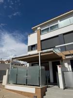 CHALET ADOSADO DE 3 DORMITORIOS CON VISTAS AL MAR Y PISCINA COMUNITARIA - ZONA LOS SECANOS, GUARDAMAR DEL SEGURA photo 0