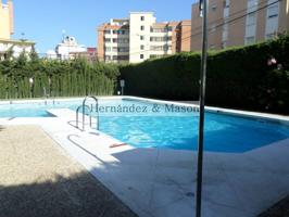Piso en venta en La Carihuela photo 0