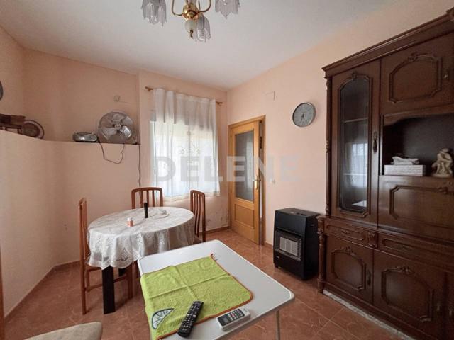 Casa en venta en Isso photo 0