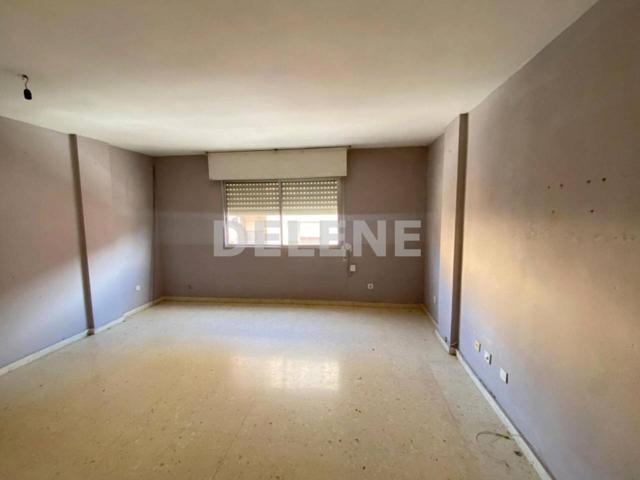 Piso en venta en Hellín photo 0