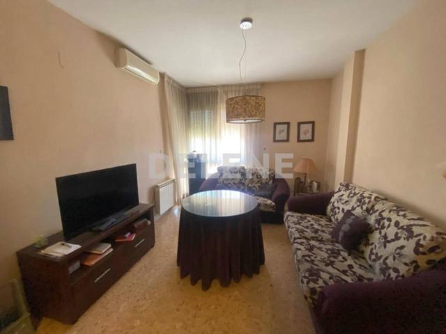 Piso en venta en Hellín photo 0