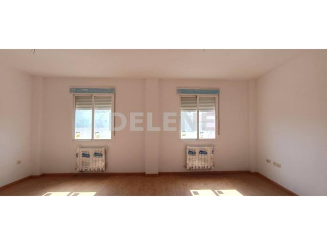 Piso en venta en Hellín photo 0
