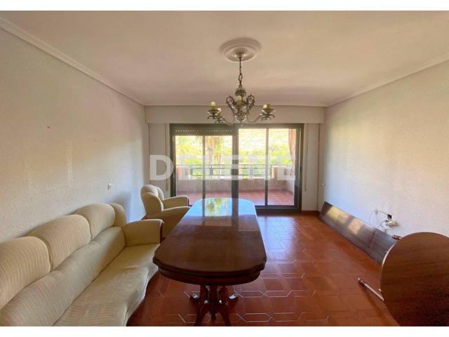 Piso en venta en Hellín photo 0