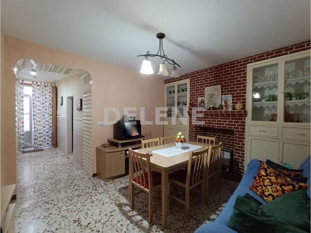 Casa en venta en Hellín photo 0